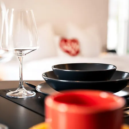 Einzimmer Wohlfuehlapartment Eins Klimatisiert Appartamento