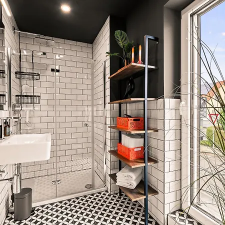 Einzimmer Wohlfühlapartment EINS klimatisiert Apartamento Friedrichshafen