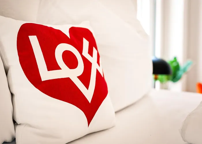 Einzimmer Wohlfuehlapartment Eins Klimatisiert דירה